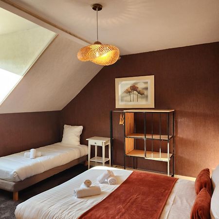 Hotel Le Petit Montmartre Dinard Esterno foto